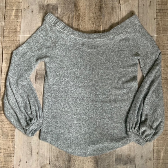 Anthropologie Saturday Sunday Off Shoulder Grey Soft Cloud Fleece Tunic Top SZ S - Picture 9 of 12